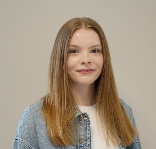 Laura Frye, KLV